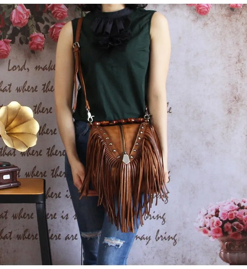 BATTLERLOVER Beautiful Bohemian Style Leather Fringe Rivet Handbag